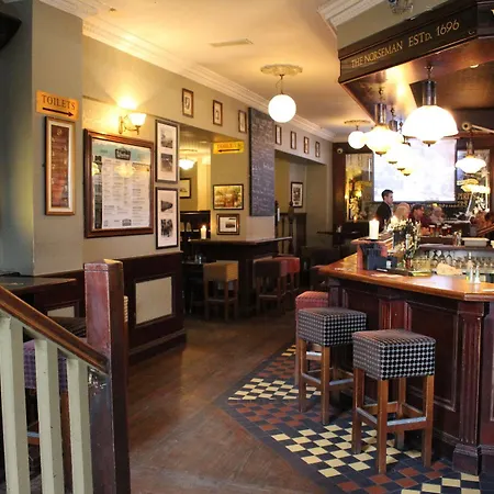 The Norseman Temple Bar بيت ضيافة 4*
